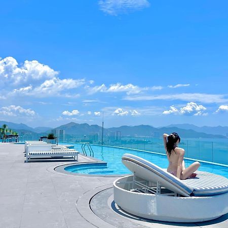 Hotel Panorama Luxury Beach Nha Trang Exterior foto