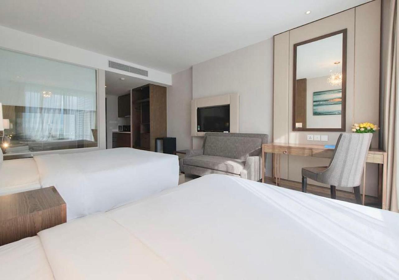 Hotel Panorama Luxury Beach Nha Trang Exterior foto